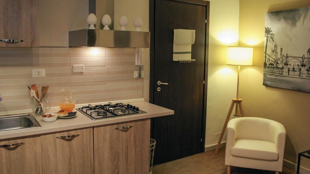 Casa Carolino Apartment Palermo Luaran gambar