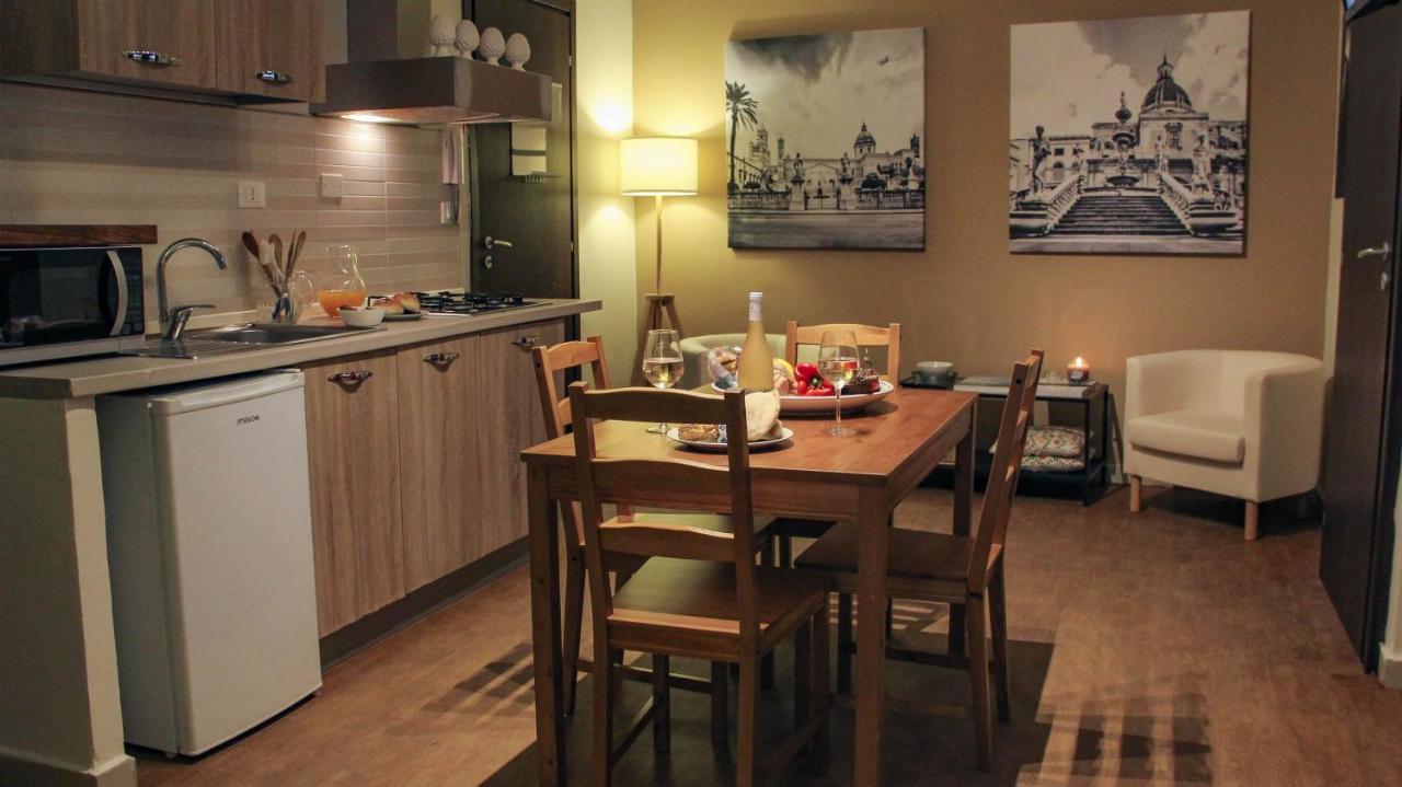 Casa Carolino Apartment Palermo Luaran gambar