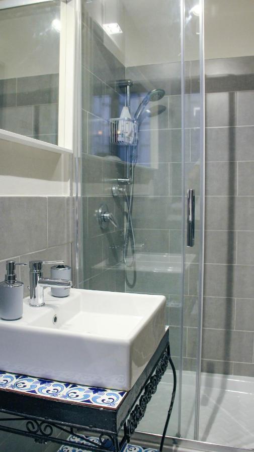 Casa Carolino Apartment Palermo Luaran gambar